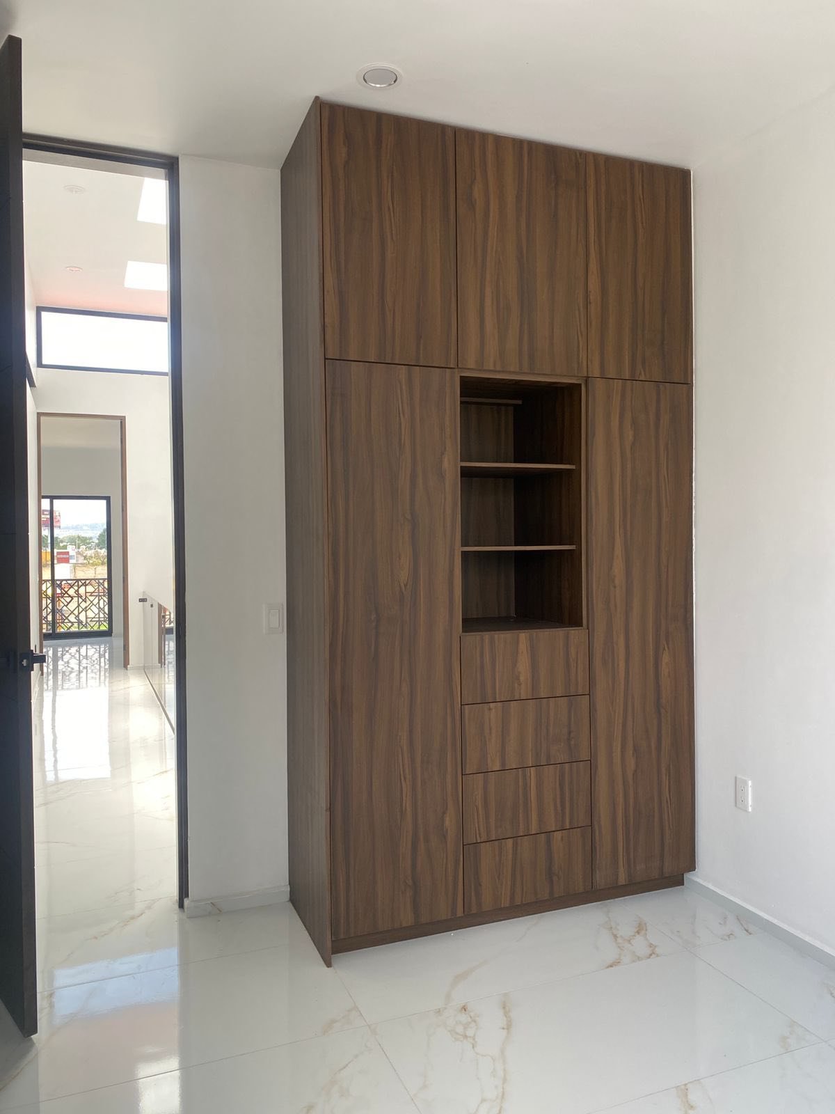 Residencia en venta en Tlaquepaque — miniatura 2
